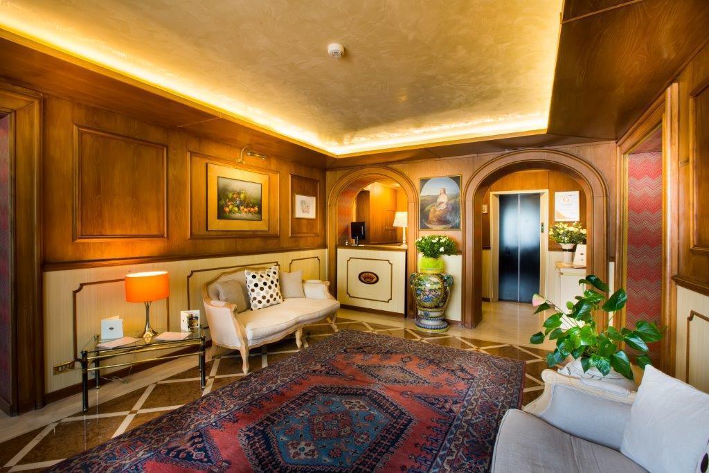Hotel Camerlengo Corridonia Kültér fotó