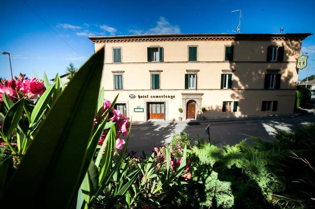 Hotel Camerlengo Corridonia Kültér fotó